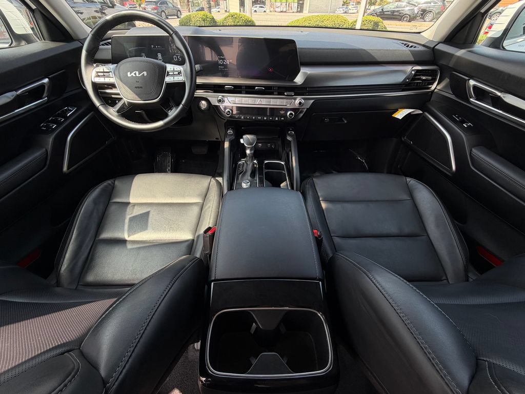 Used 2023 Kia Telluride S w/ S Sunroof Package FWD image 29