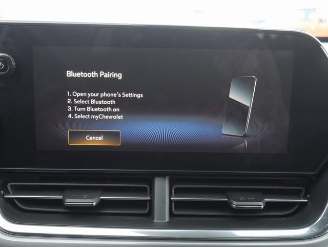 Used 2025 Chevrolet Trax ACTIV w/ Sunroof Package image 6