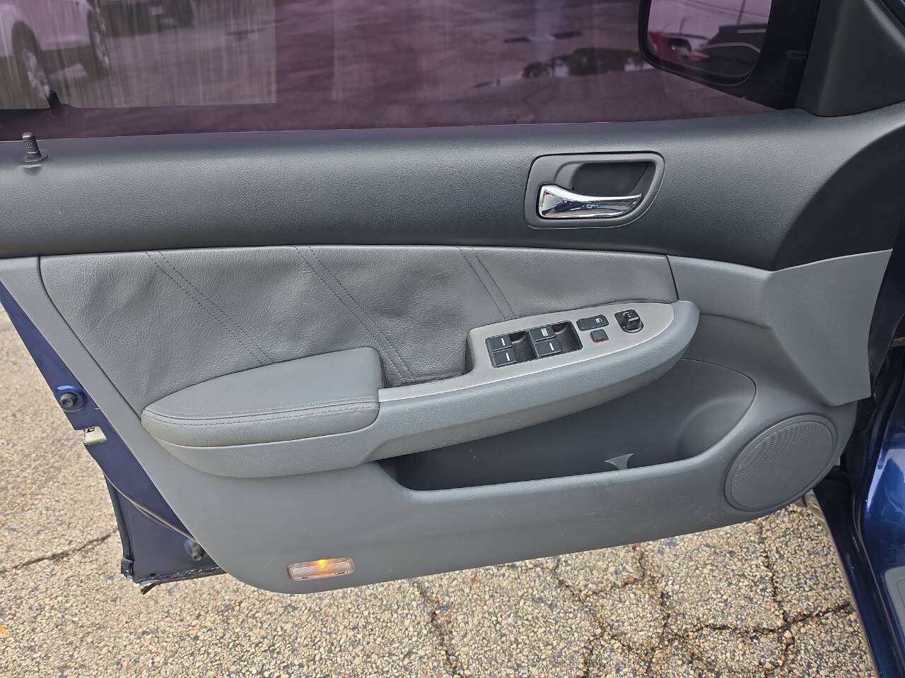 Used 2003 Honda Accord EX image 8