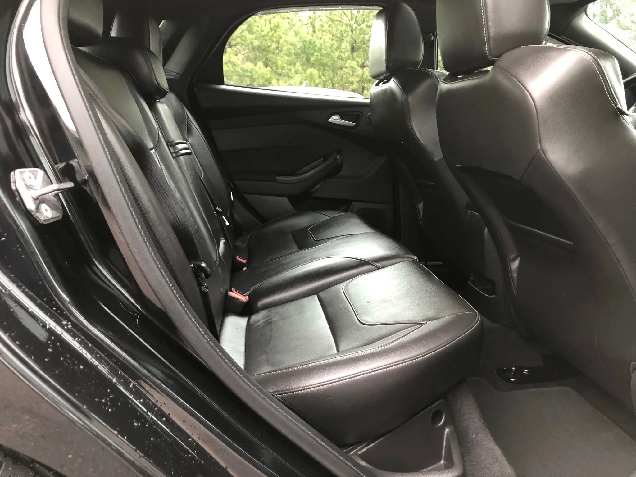 Used 2015 Ford Focus ST w/ Equipment Group 402A FWD image 15