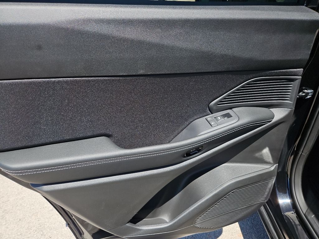 New 2026 Jeep Cherokee Laredo AWD/4WD image 17