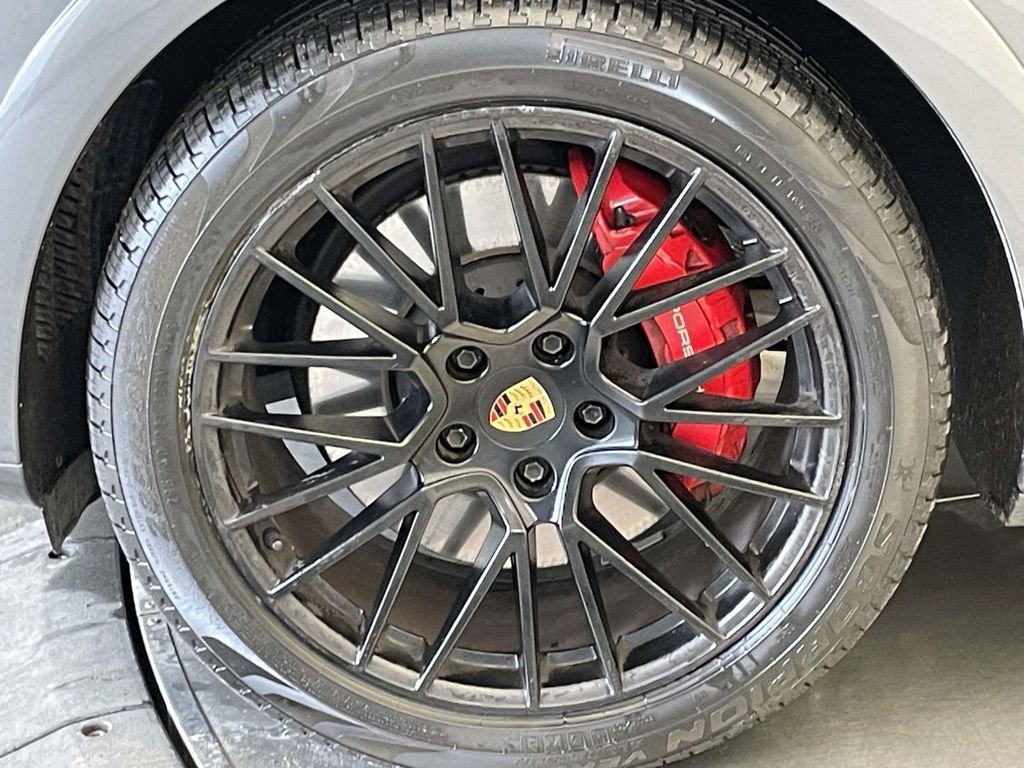 Certified 2023 Porsche Cayenne GTS image 11