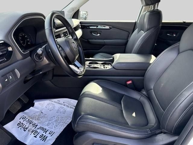 Certified 2025 Honda Pilot EX-L image 6
