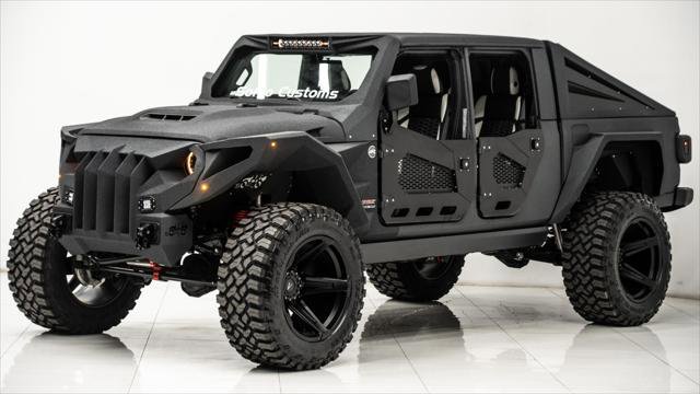 Used 2025 Jeep Gladiator Sport image 11