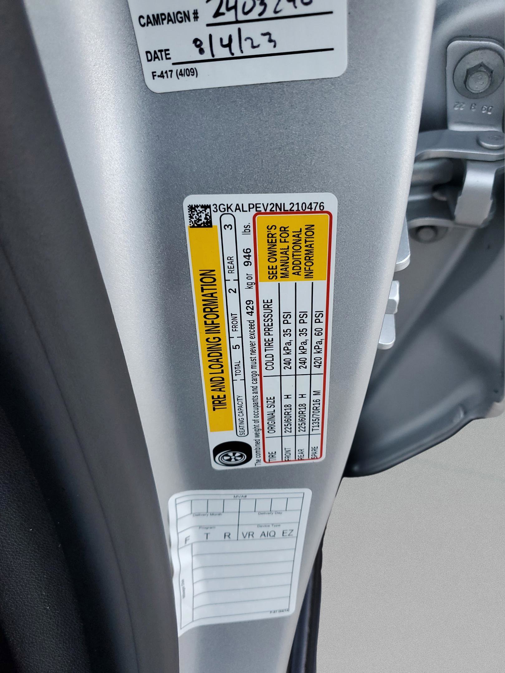 Used 2022 GMC Terrain SLT image 33