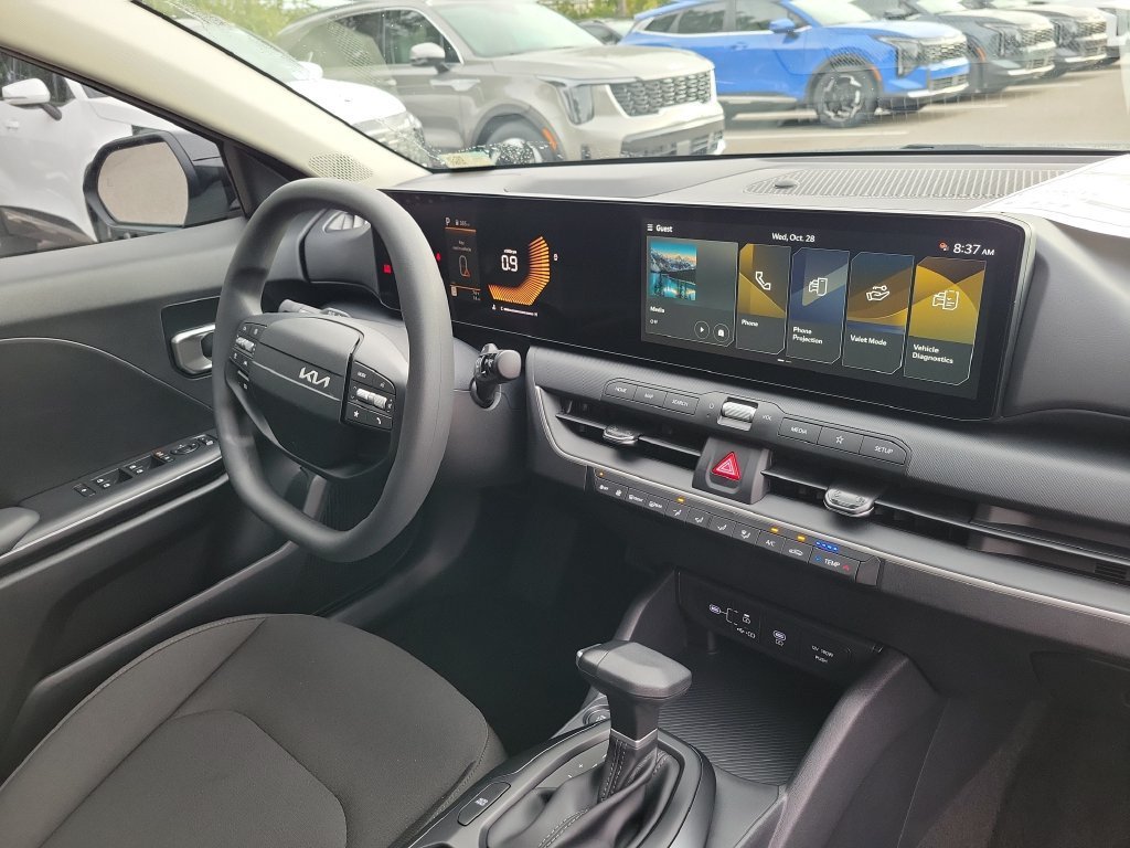 New 2027 Kia K4 FWD image 6