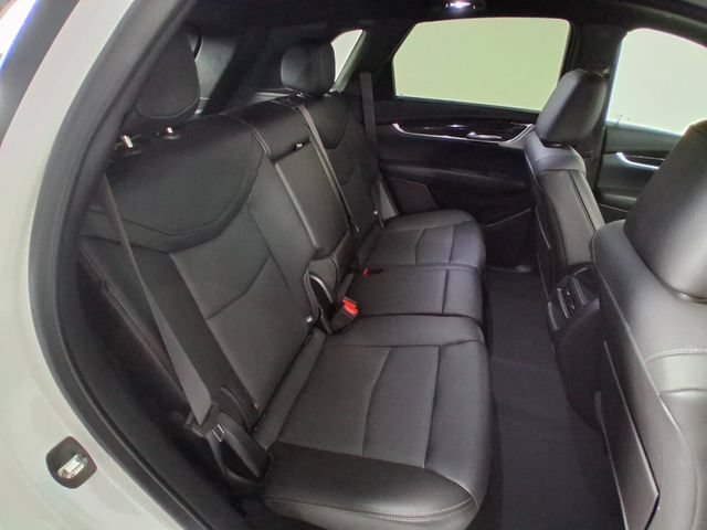 Used 2024 Cadillac XT5 Premium Luxury FWD image 14