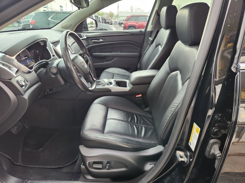 Used 2015 Cadillac SRX FWD image 19