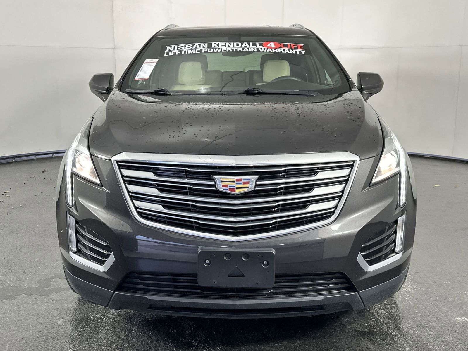 Used 2018 Cadillac XT5 AWD image 4