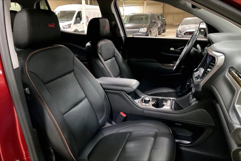 Used 2023 GMC Acadia AT4 w/ Technology Package image 7
