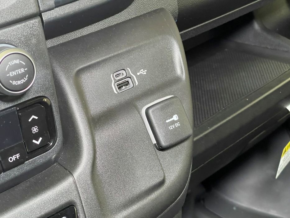 New 2024 RAM ProMaster 2500 w/ Safety Group image 29