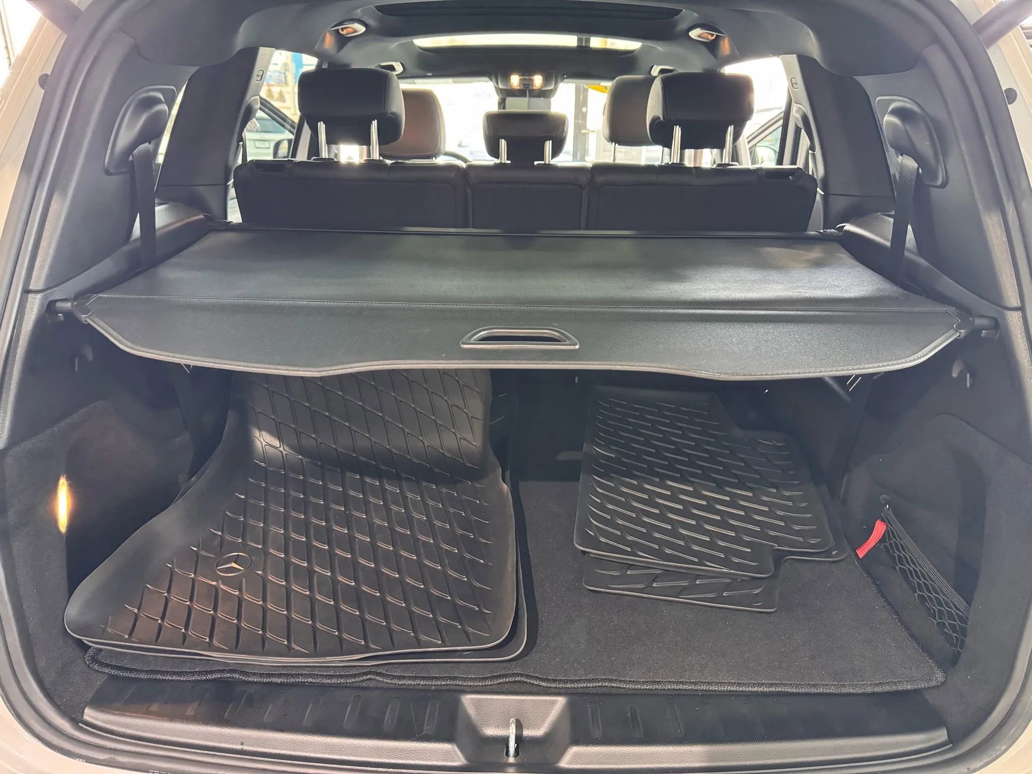 Used 2021 Mercedes-Benz GLB 35 AMG 4MATIC image 41