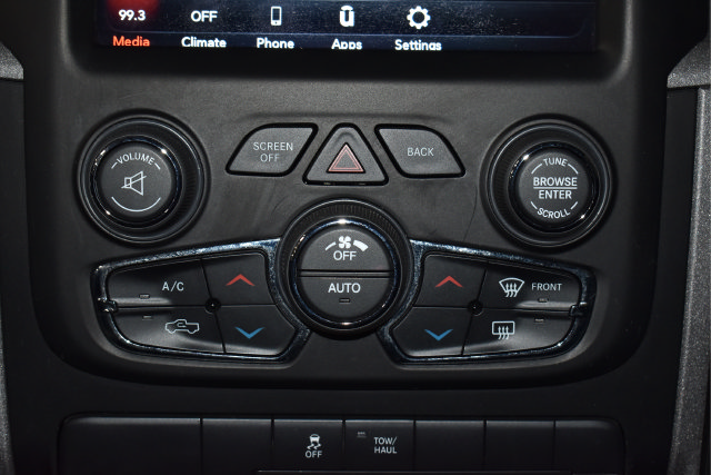 Used 2020 RAM 1500 Express w/ Wheel & Sound Group AWD/4WD image 32