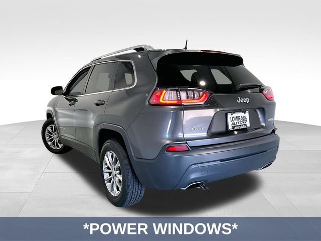 Used 2019 Jeep Cherokee Latitude Plus w/ Cold Weather Group AWD/4WD image 6