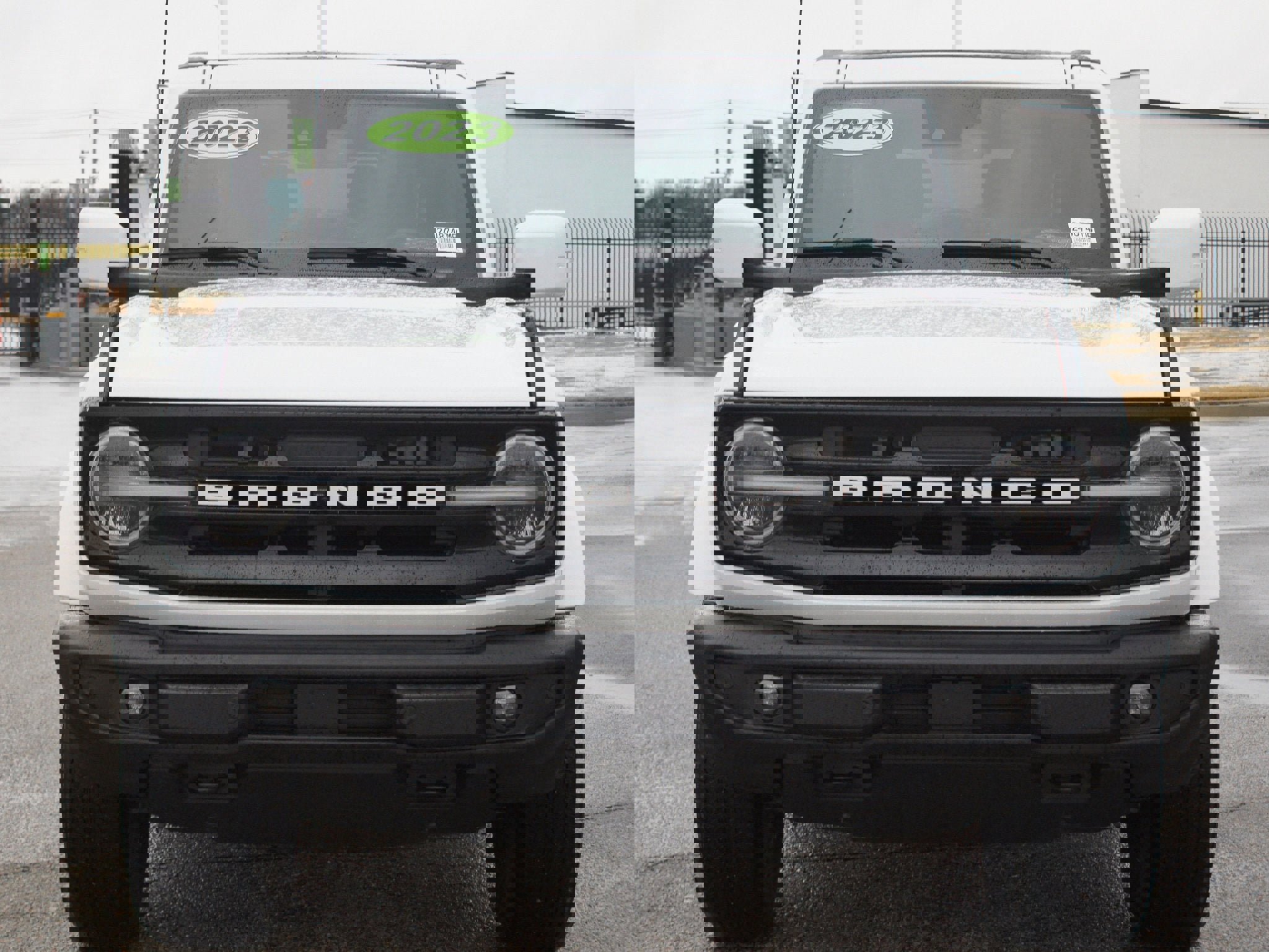 Used 2023 Ford Bronco Outer Banks image 25