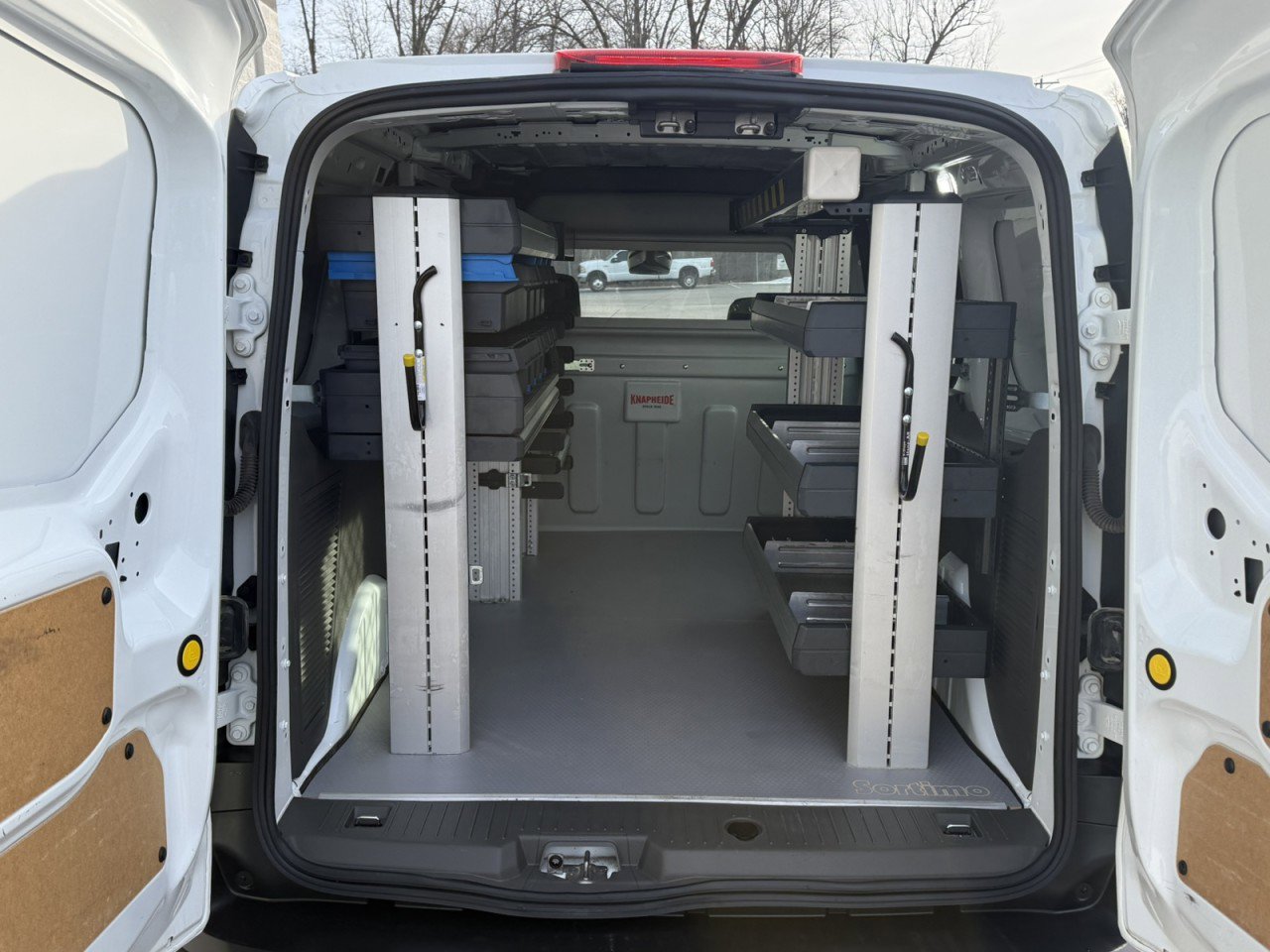 Used 2021 Ford Transit Connect XL image 7