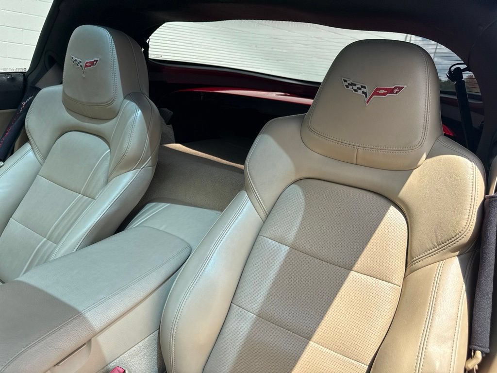 Used 2012 Chevrolet Corvette Grand Sport w/ 3LT Preferred Equipment Group RWD image 19
