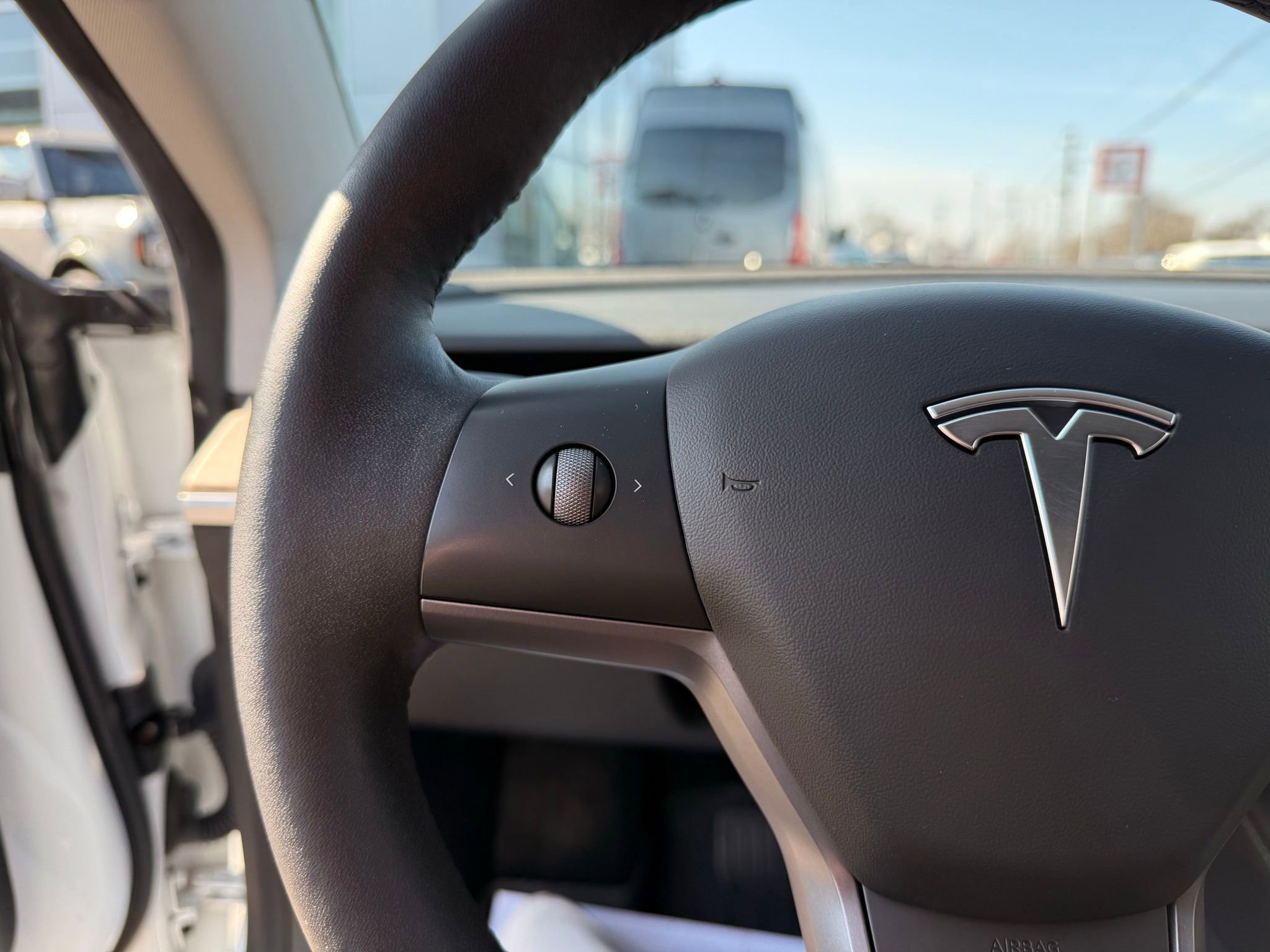 Used 2021 Tesla Model 3 Standard Range Plus image 47