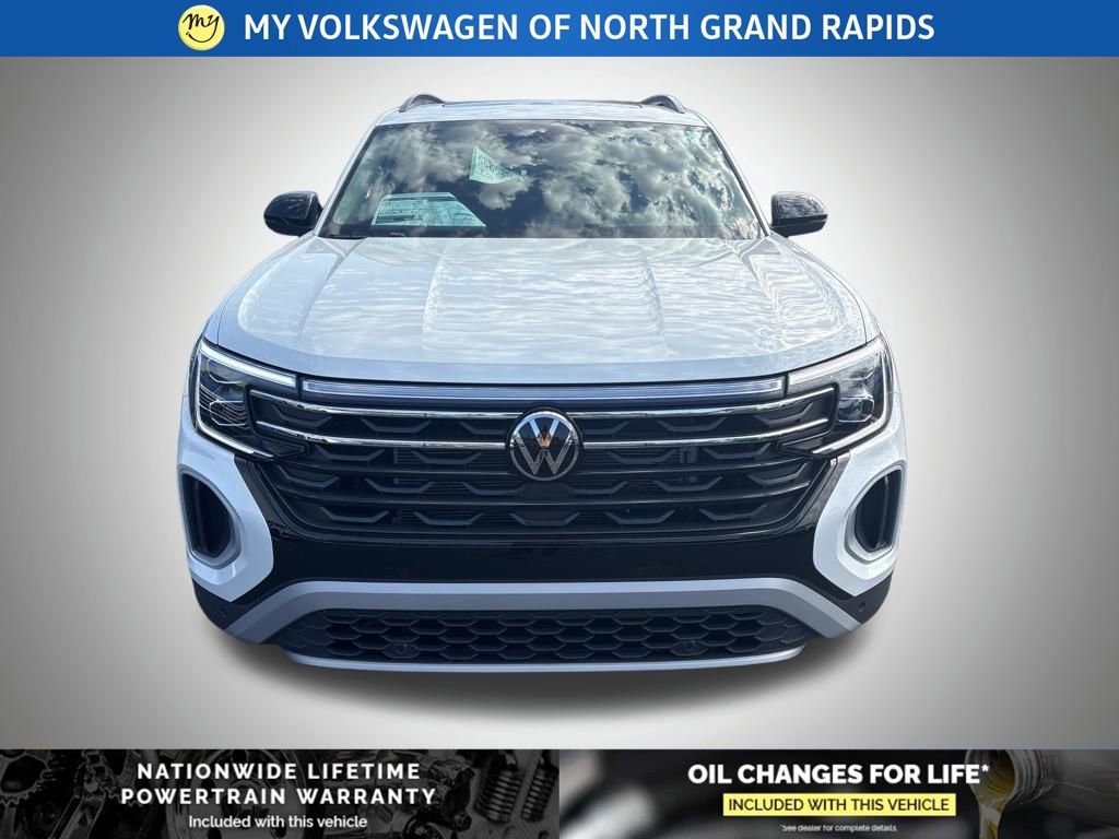 New 2026 Volkswagen Atlas Peak Edition image 10