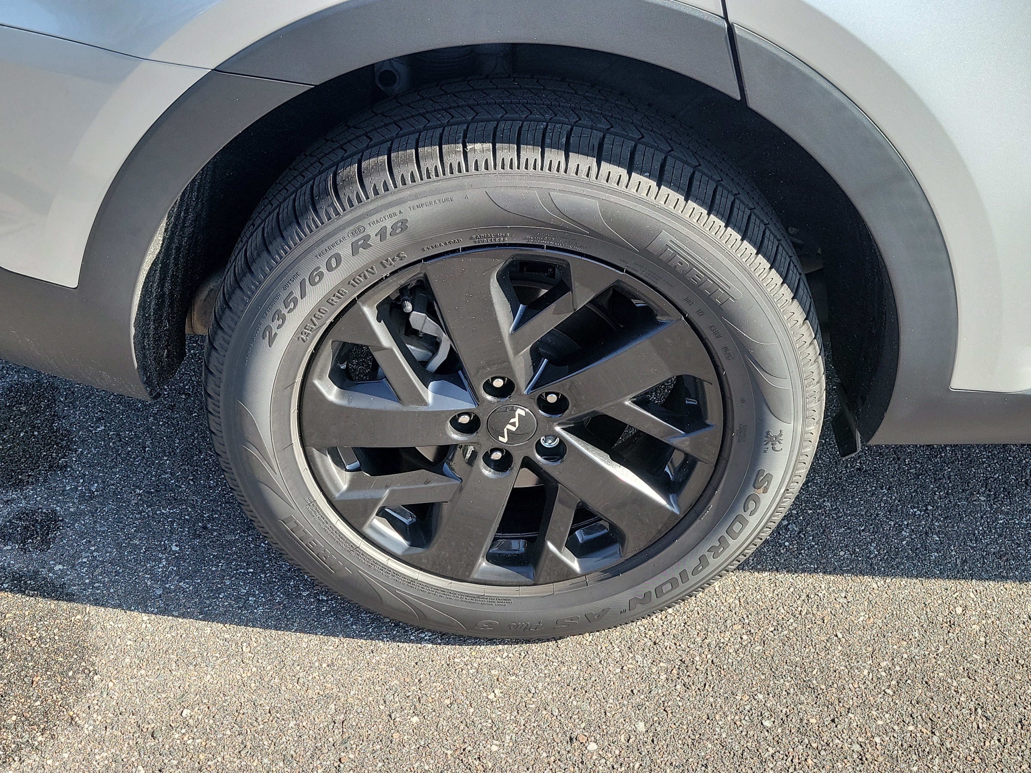 Certified 2022 Kia Sorento S AWD/4WD image 39