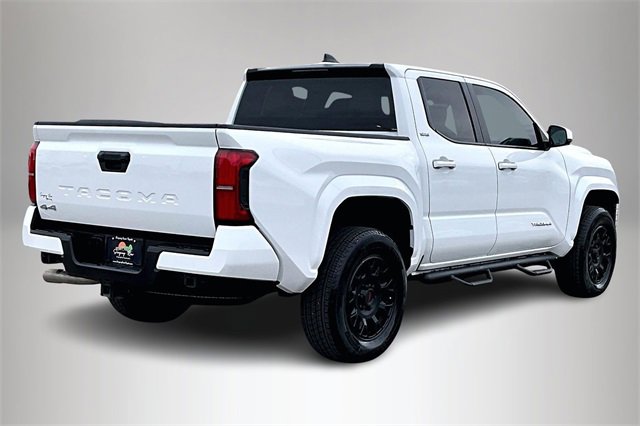 Used 2025 Toyota Tacoma SR5 image 5