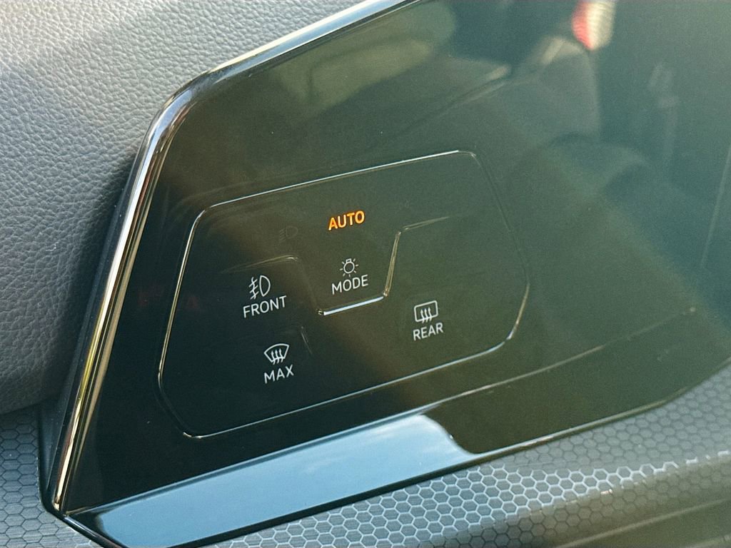 Used 2024 Volkswagen GTI S image 10