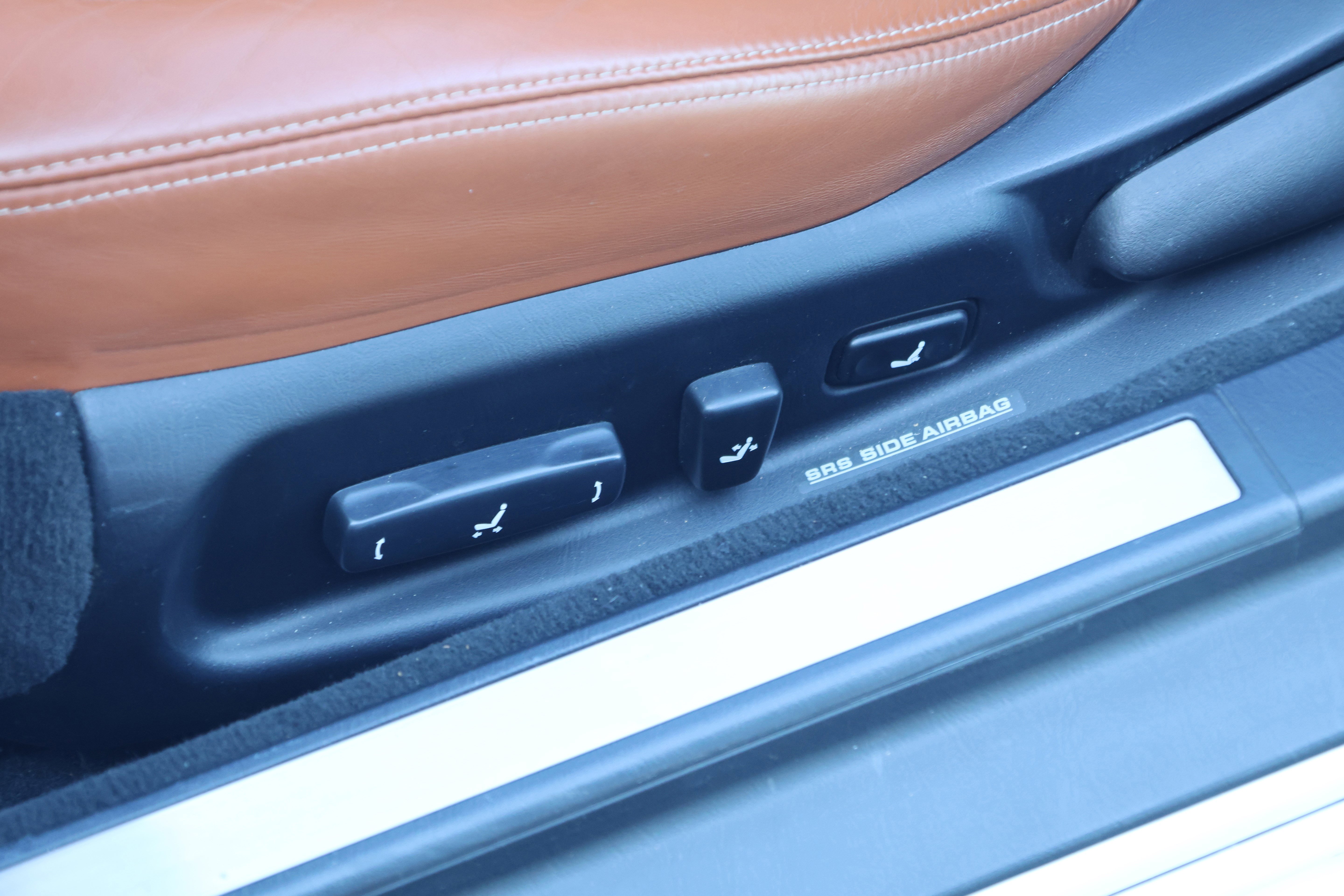 Used 2003 Lexus SC 430 Convertible RWD image 30