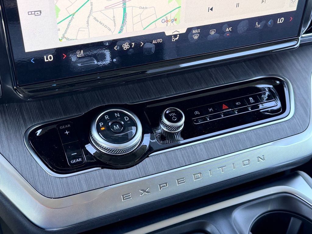 New 2026 Ford Expedition Platinum AWD/4WD image 18