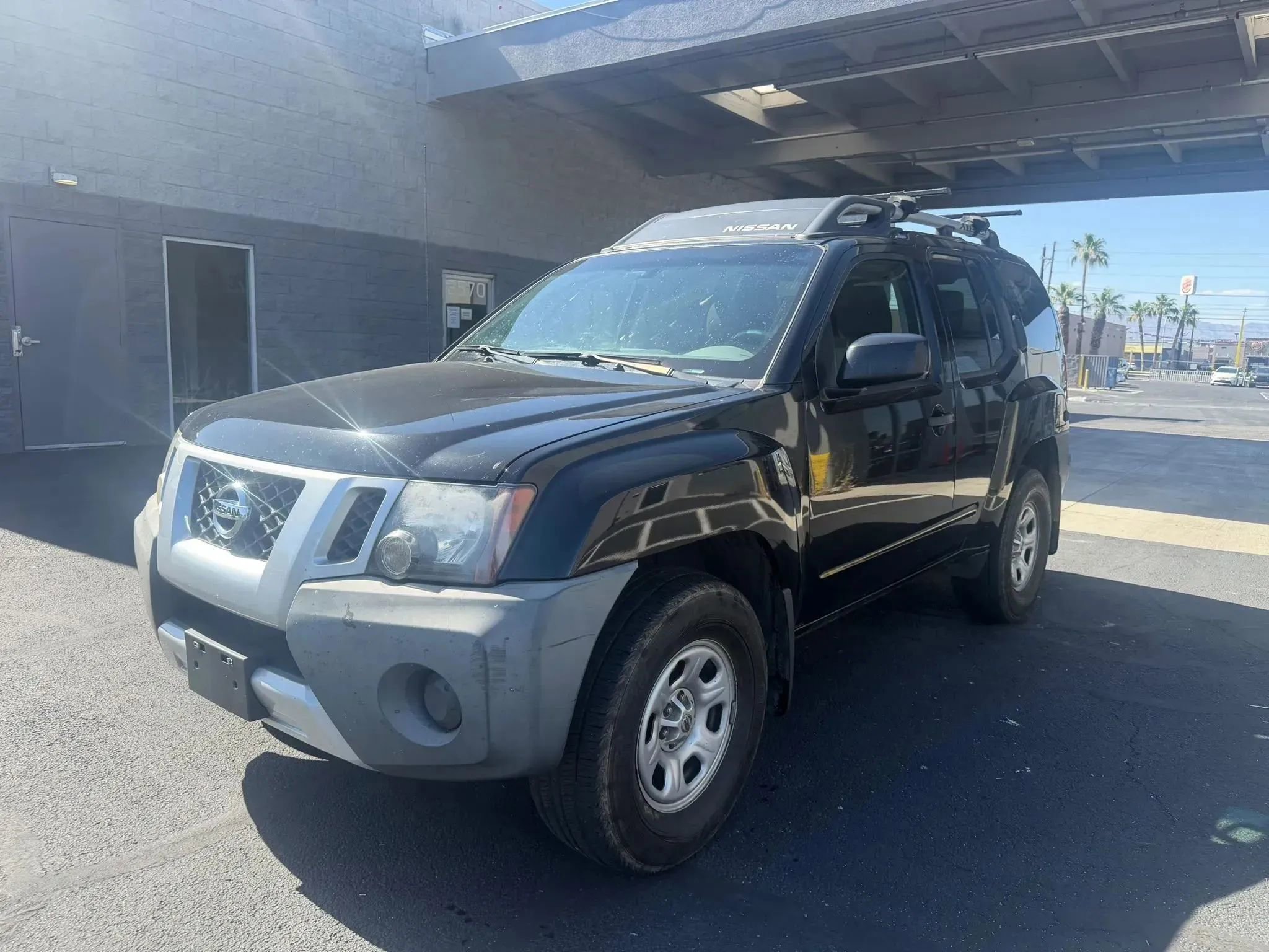 Used 2014 Nissan Xterra X AWD/4WD image 2