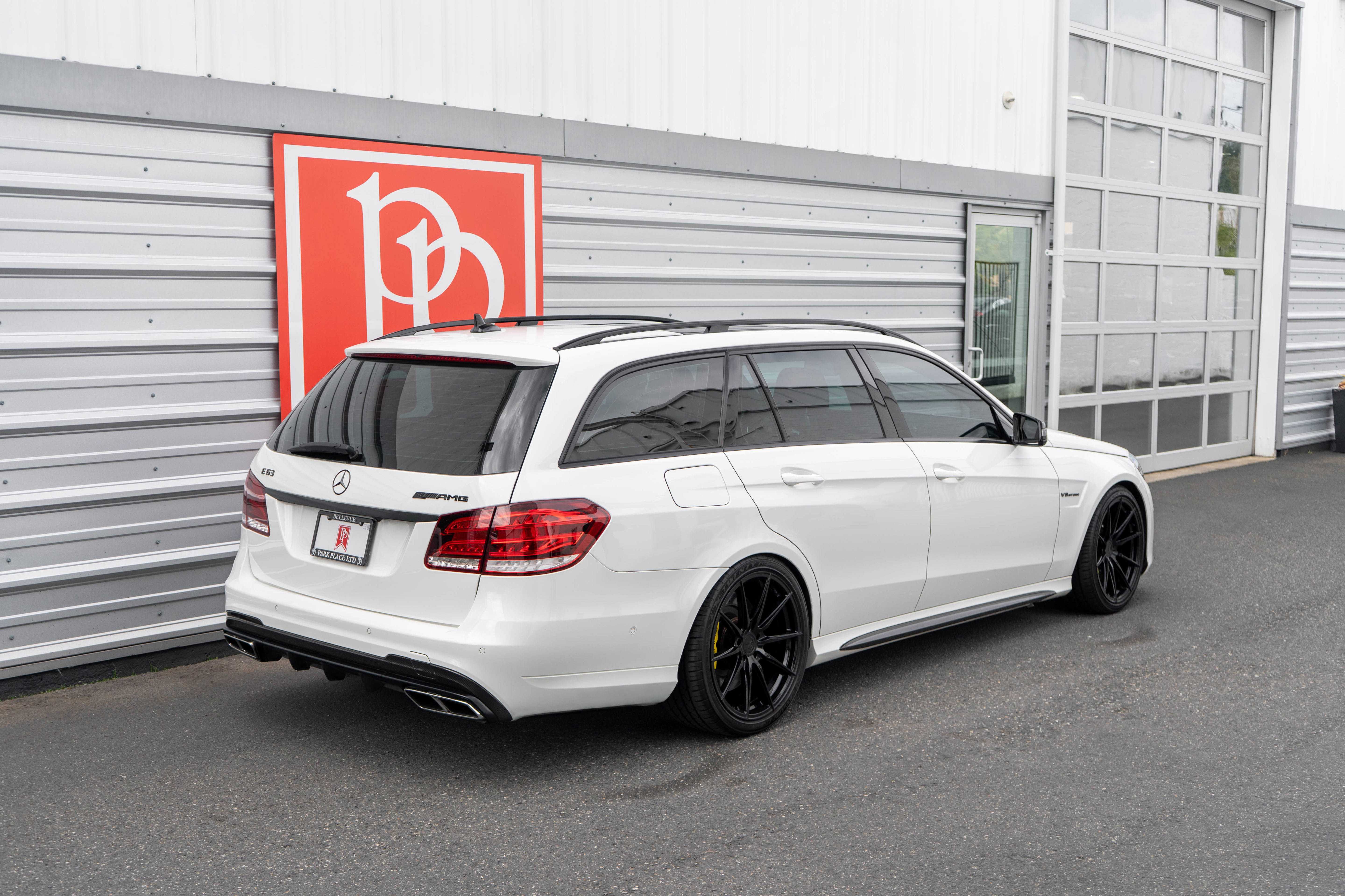 Used 2014 Mercedes-Benz E 63 AMG S-Model image 44