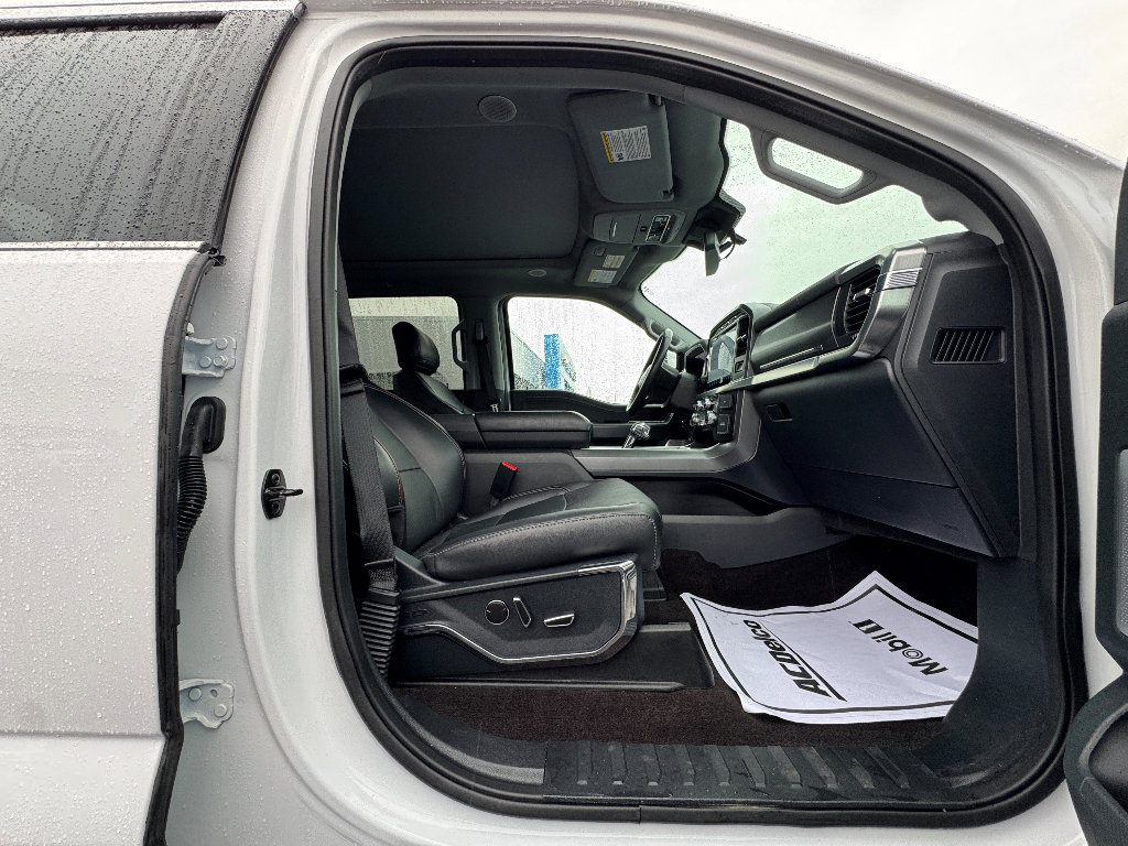 Used 2021 Ford F150 Lariat w/ Equipment Group 502A High image 13