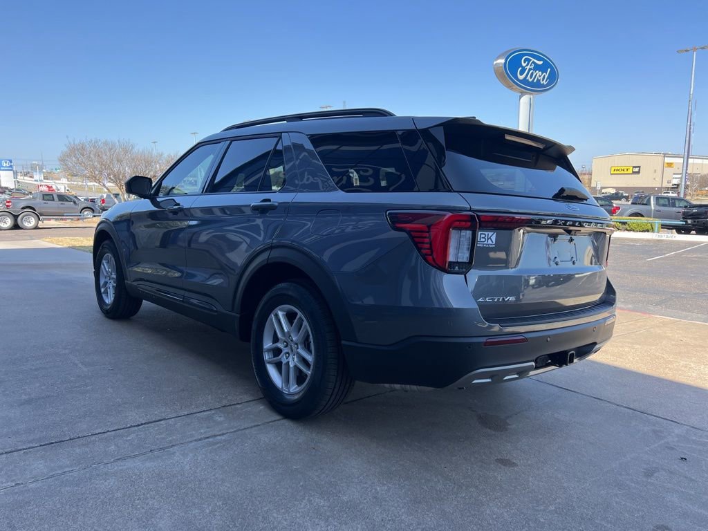 New 2026 Ford Explorer Active w/ Active Comfort Package image 5