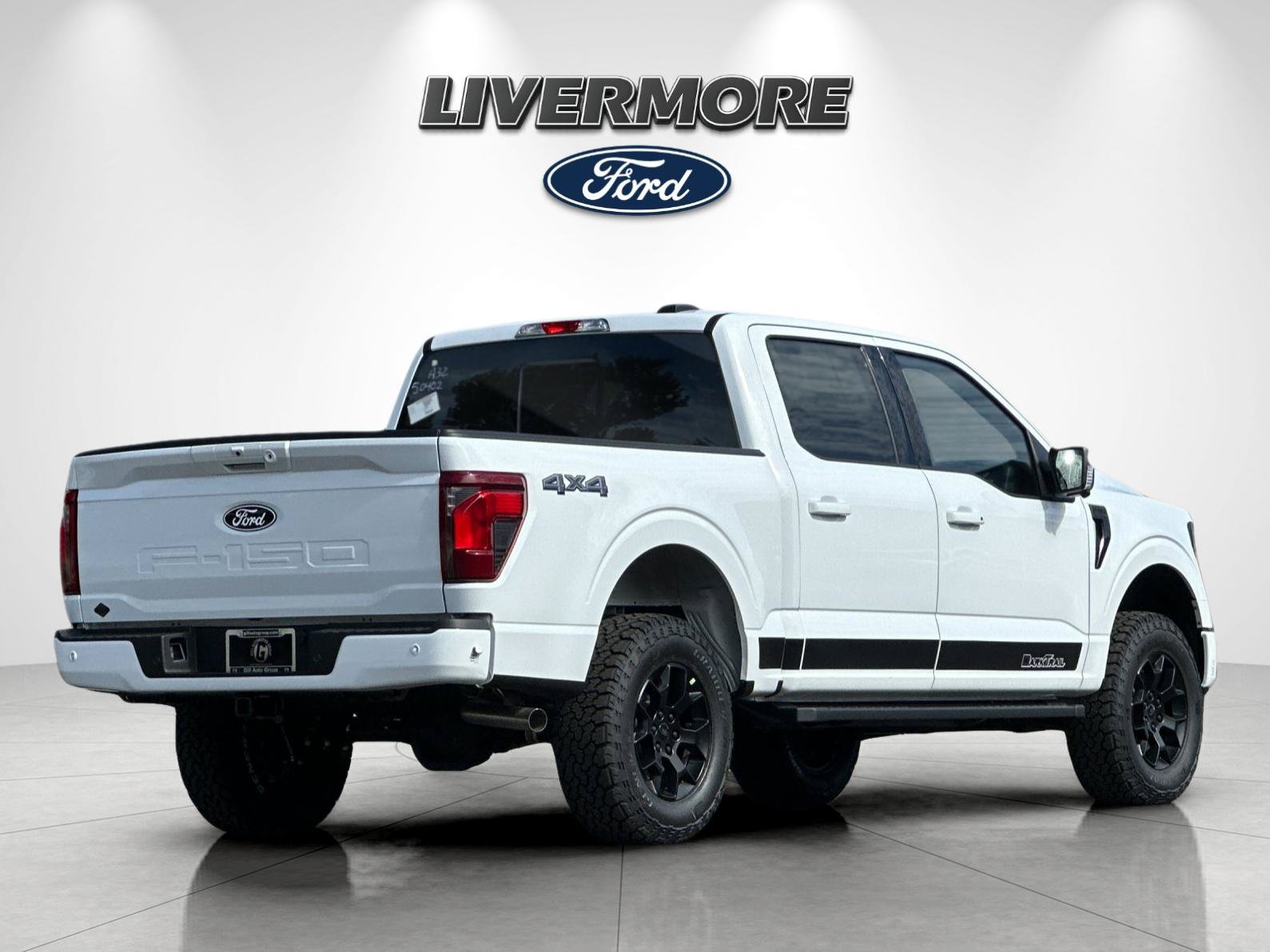 New 2026 Ford F150 XLT w/ Equipment Group 302A MID AWD/4WD image 3