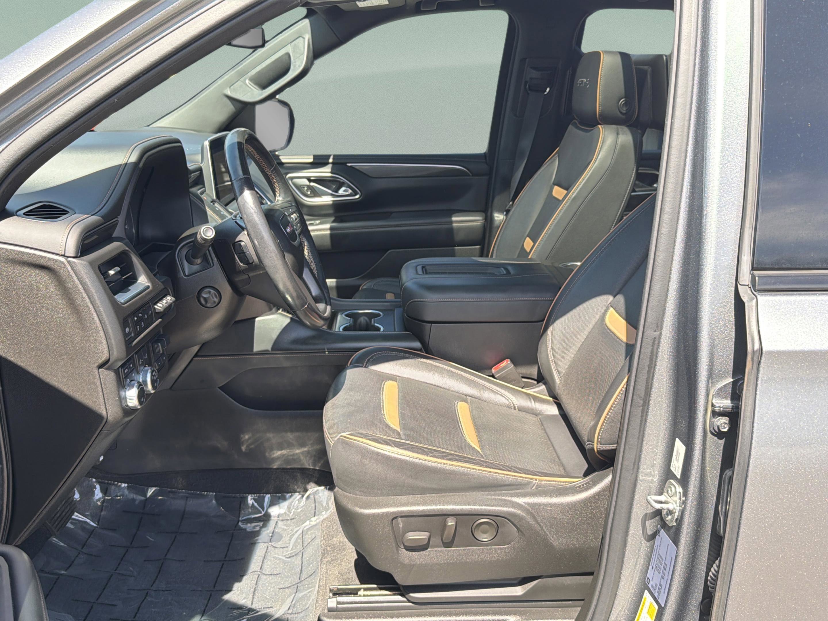 Used 2021 GMC Yukon XL AT4 w/ AT4 Premium Plus Package image 19