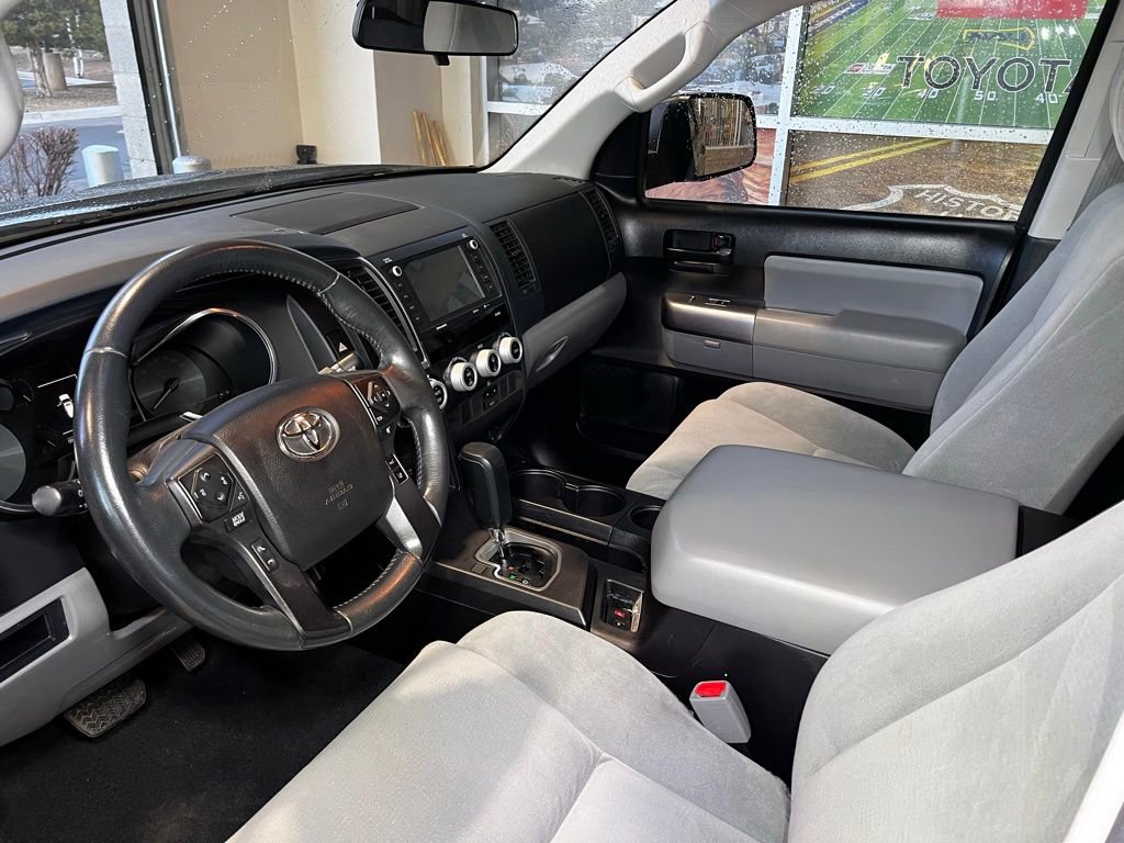 Used 2022 Toyota Sequoia SR5 image 17