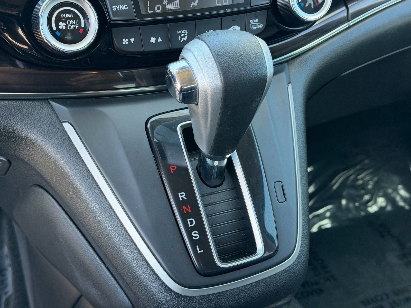 Used 2016 Honda CR-V EX-L image 31