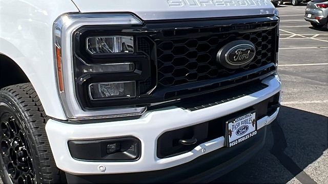 New 2026 Ford F350 Lariat w/ Black Appearance Package AWD/4WD image 11