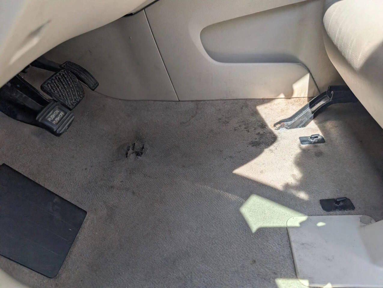 Used 2013 Nissan Pathfinder SL FWD image 24