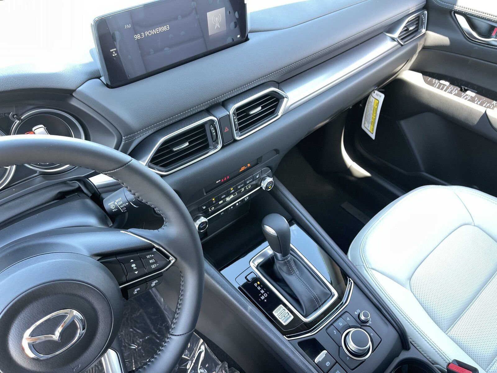 New 2025 MAZDA CX-5 AWD 2.5 S w/ Preferred Package image 28