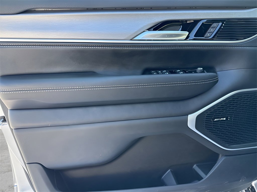 New 2026 Jeep Grand Wagoneer Limited image 24