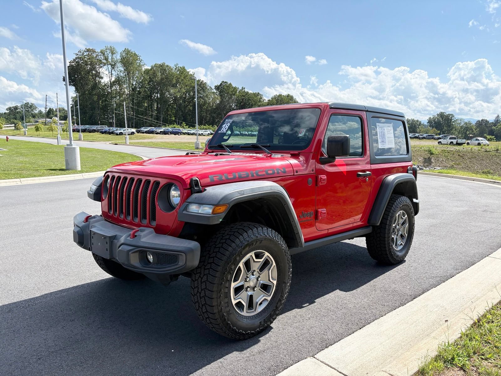 Used 2018 Jeep Wrangler Rubicon AWD/4WD image 3
