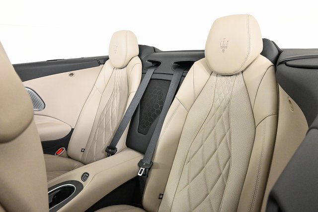 New 2025 Maserati GranCabrio Modena image 3