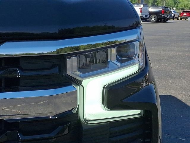 Used 2022 Chevrolet Silverado 1500 LT w/ Protection Package AWD/4WD image 9