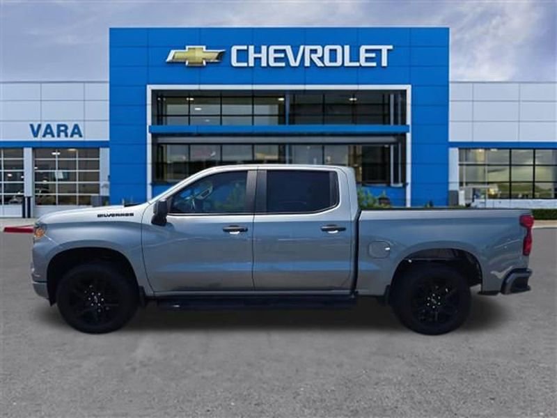 Used 2024 Chevrolet Silverado 1500 Custom RWD image 2
