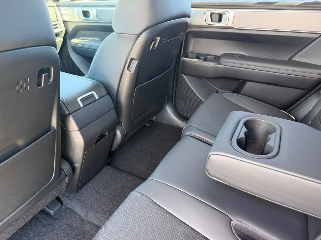 New 2027 Hyundai Santa Fe SEL AWD/4WD image 17