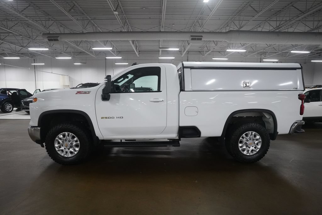 Used 2024 Chevrolet Silverado 2500 LT w/ Convenience Package AWD/4WD image 7