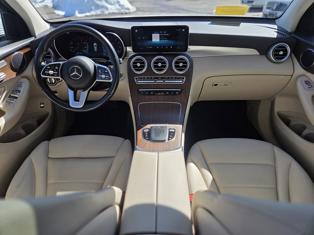 Used 2022 Mercedes-Benz GLC 300 4MATIC w/ Premium Package Lite image 12