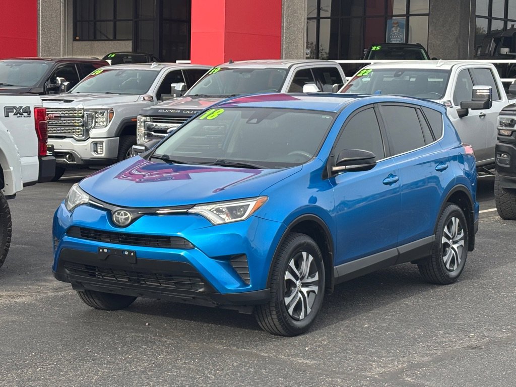 Used 2018 Toyota RAV4 LE w/ All Weather Liner Package image 41