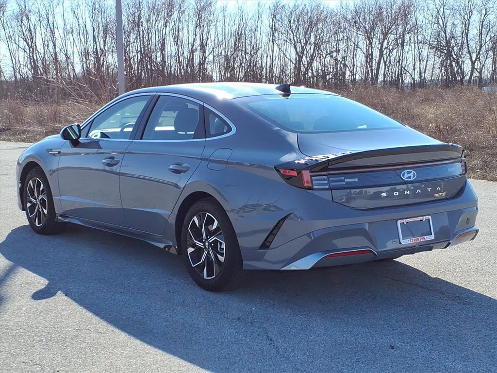 Used 2025 Hyundai Sonata SEL image 6