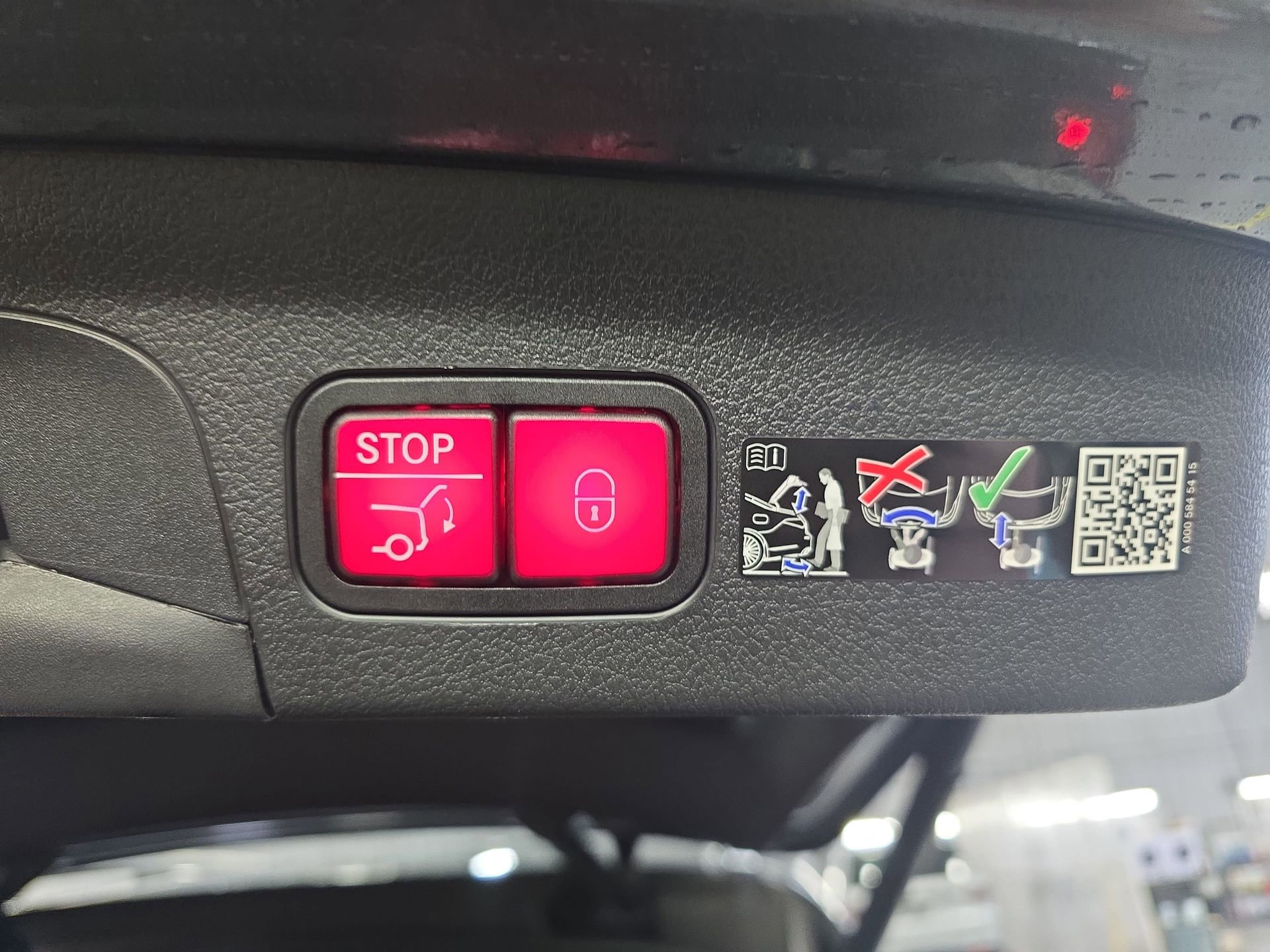 Certified 2026 Mercedes-Benz GLE 450 4MATIC image 13